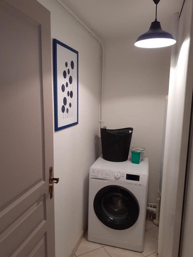 Le Pinaud Apartment Epinal Bagian luar foto