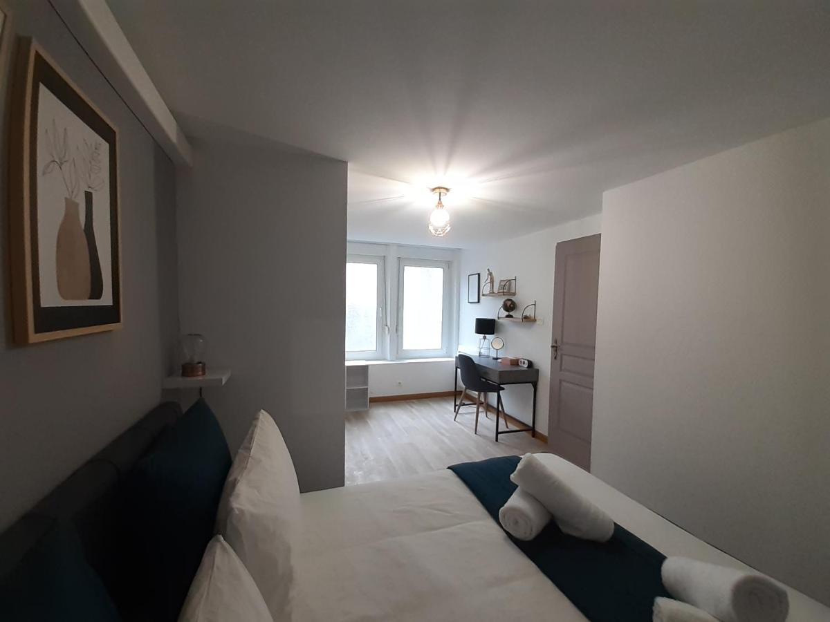 Le Pinaud Apartment Epinal Bagian luar foto