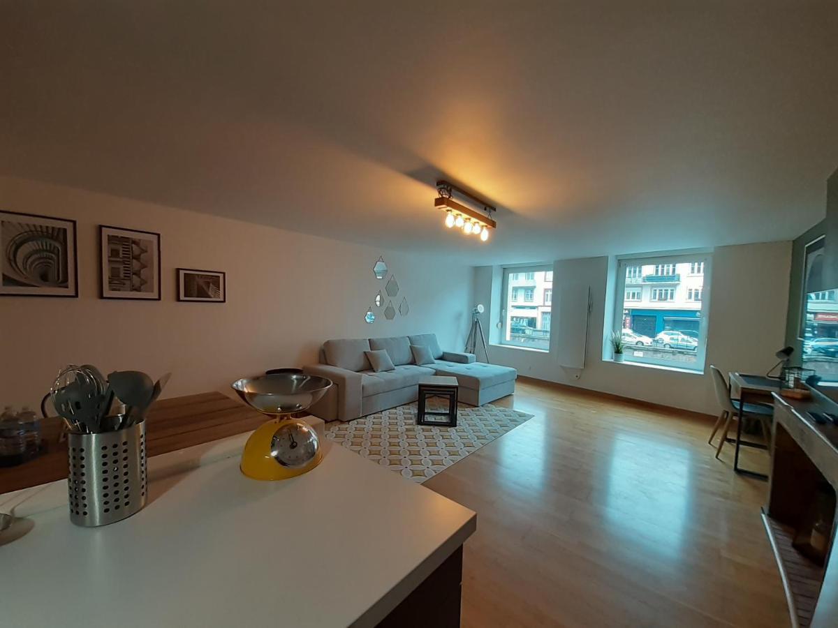 Le Pinaud Apartment Epinal Bagian luar foto