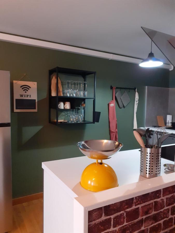Le Pinaud Apartment Epinal Bagian luar foto