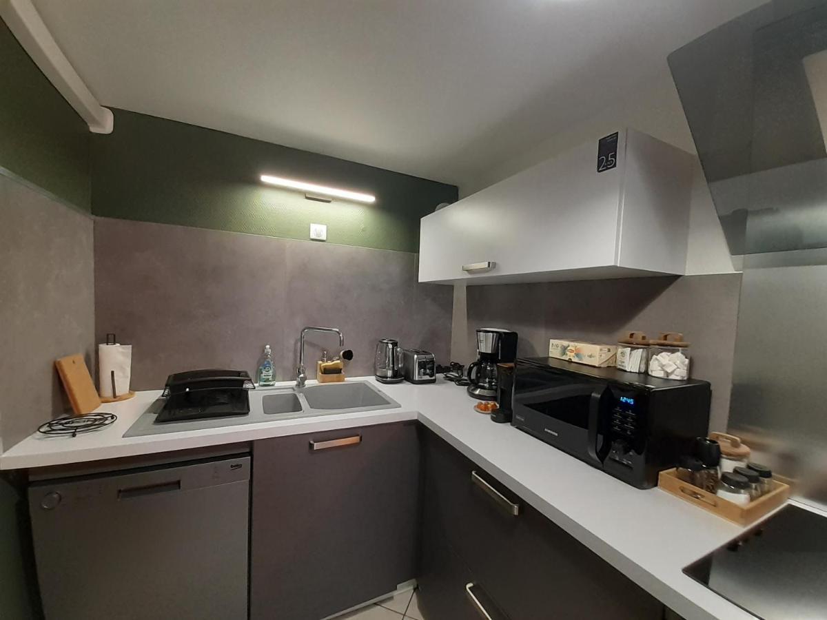 Le Pinaud Apartment Epinal Bagian luar foto